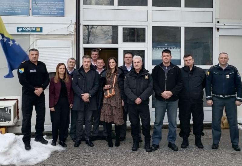 Zoran Galić posjetio je Terenski ured Zapad sa sjedištem u Grahovu - Ravnatelj GPBiH Zoran Galić posjetio Terenski ured Zapad sa sjedištem u Grahovu